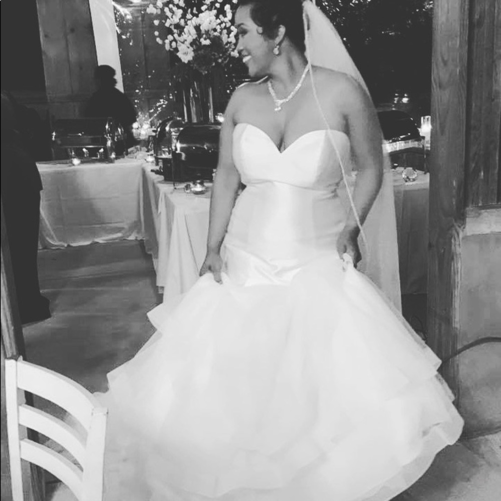Gorgeous Allure wedding gown